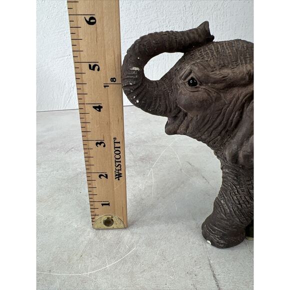 Bandanna Elephant Sculpture 1982 Chips In Paint San Diego CA VTG - Picture 10 of 14